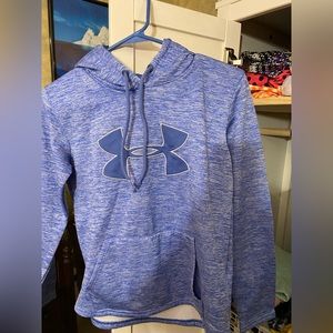 Under Armour Girls hoodie Size Small